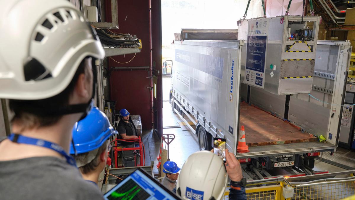 Antimateria en movimiento: el hito del CERN que cambia la física experimental