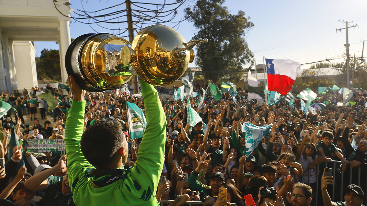 Santiago Wanderers celebró con el título de la Copa Libertadores Sub 20 ante sus hinchas en Valparaíso