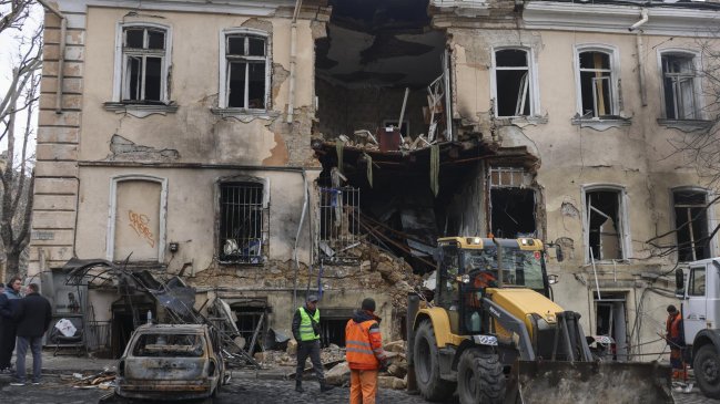 Rusia realizó ataque masivo contra Ucrania con fuerza aérea, drones, misiles y artillería