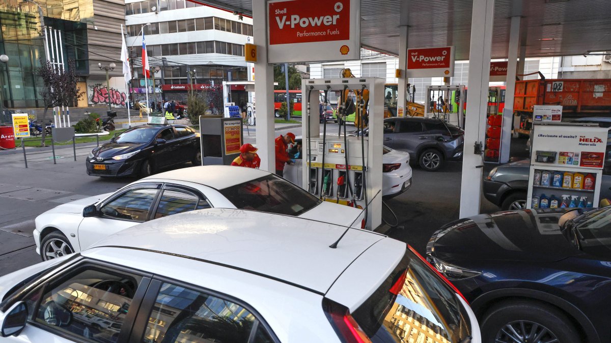 Kast y alza en las bencinas: 