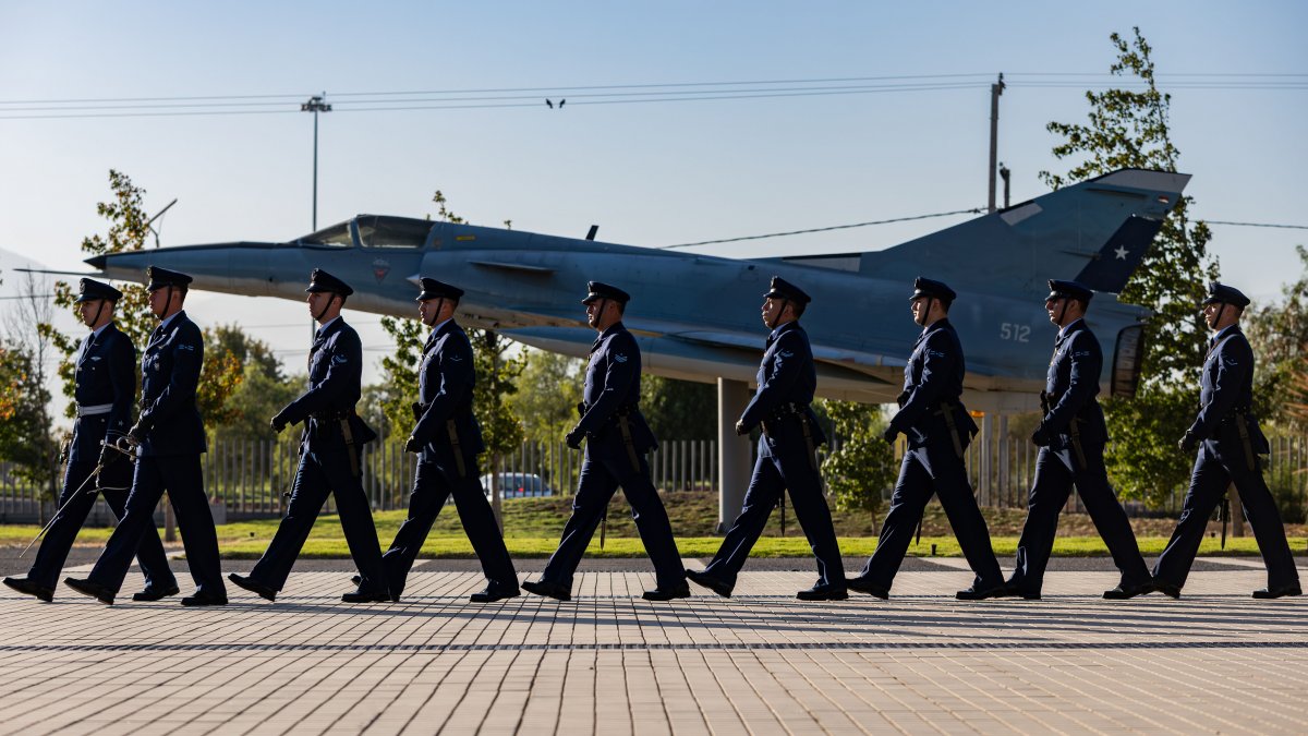 FACh llamó a retiro temporal a un funcionario por apostar en casino de juego
