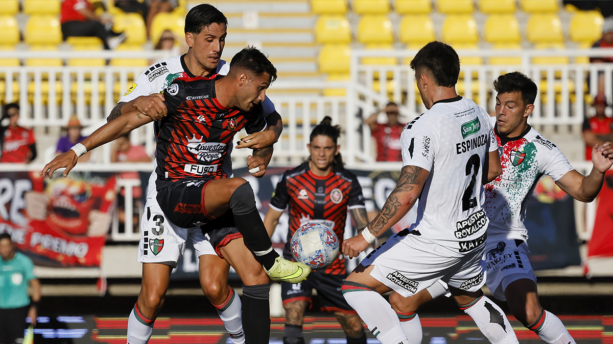 Palestino rescató un empate ante Limache y logró su primer punto en la Copa de la Liga