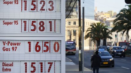 Ya rige el alza histórica de combustibles en Chile: estos son los nuevos precios