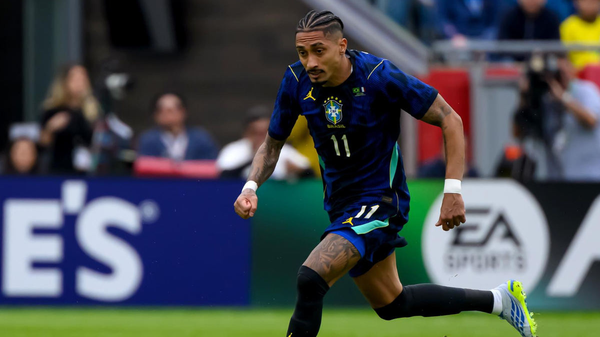 Raphinha will be out for five weeks in Barcelona following the injury he sustained during Brazil's defeat against France.