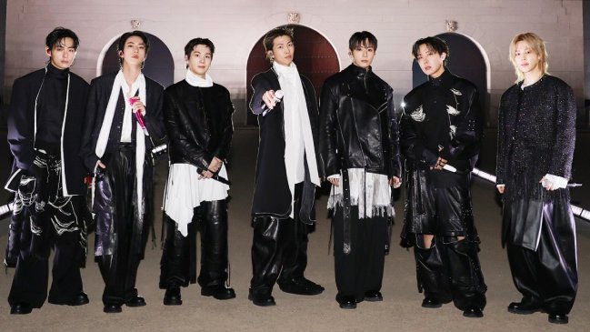 BTS da un íntimo y sincero recorrido por el estudio en su nuevo documental