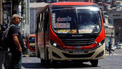 Gobierno inyectará fondos para contener alza de transporte regional en abril