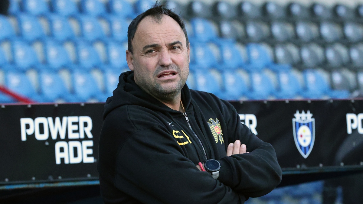 José Luis Sierra tiene nuevo equipo: Fue oficializado en club de Qatar