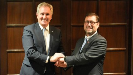 Canciller destaca "grandes oportunidades" de cooperación con Argentina