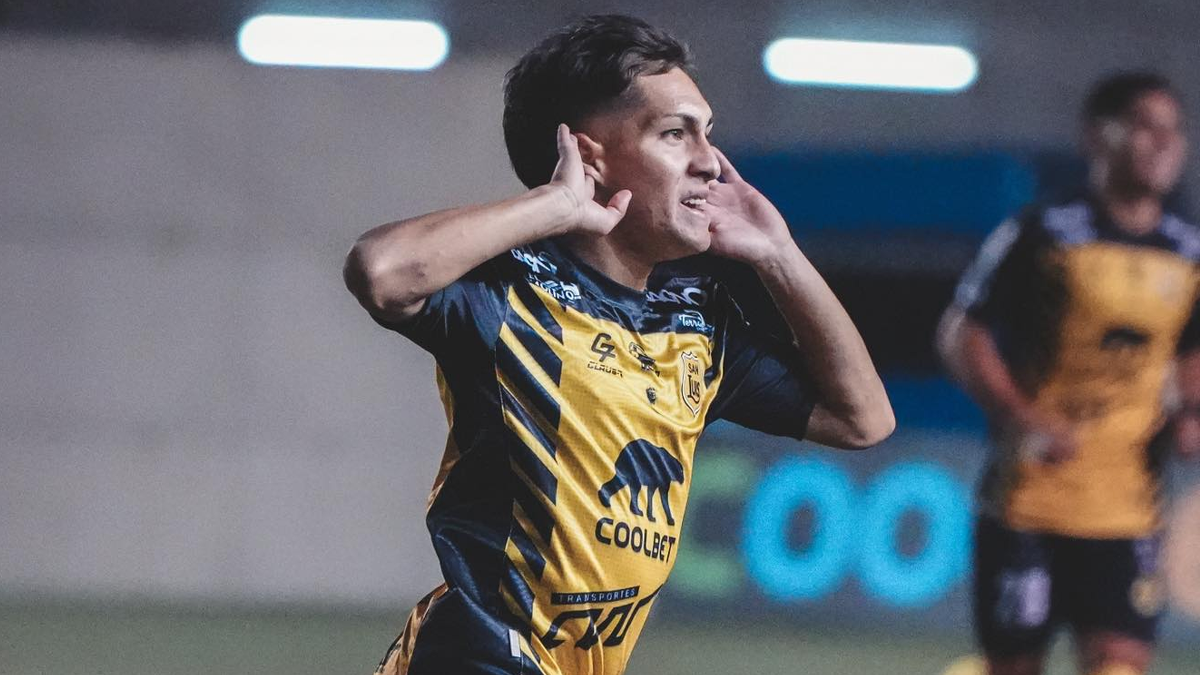 San Luis le dio el primer triunfo a Humberto Suazo como DT tras remontar a Santa Cruz
