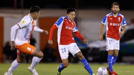   Universidad Católica tuvo retraso en su vuelo rumbo a El Salvador 