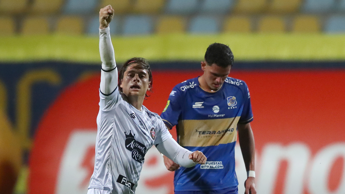 Deportes Limache remontó ante Everton y tuvo su primer festejo en la Copa de la Liga