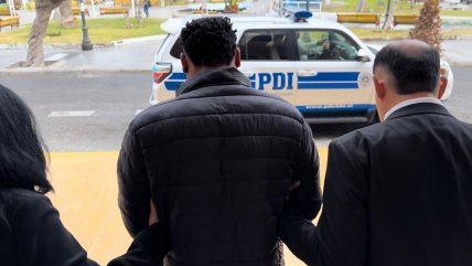 PDI detuvo a sospechoso de parricidio frustrado cuando intentaba abandonar el país