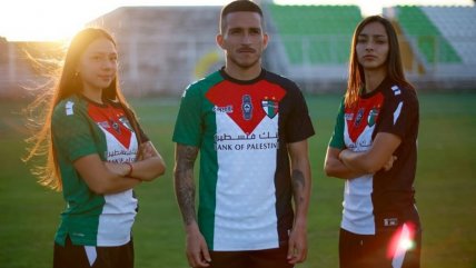   Embajador de Israel criticó nueva camiseta de Palestino: 