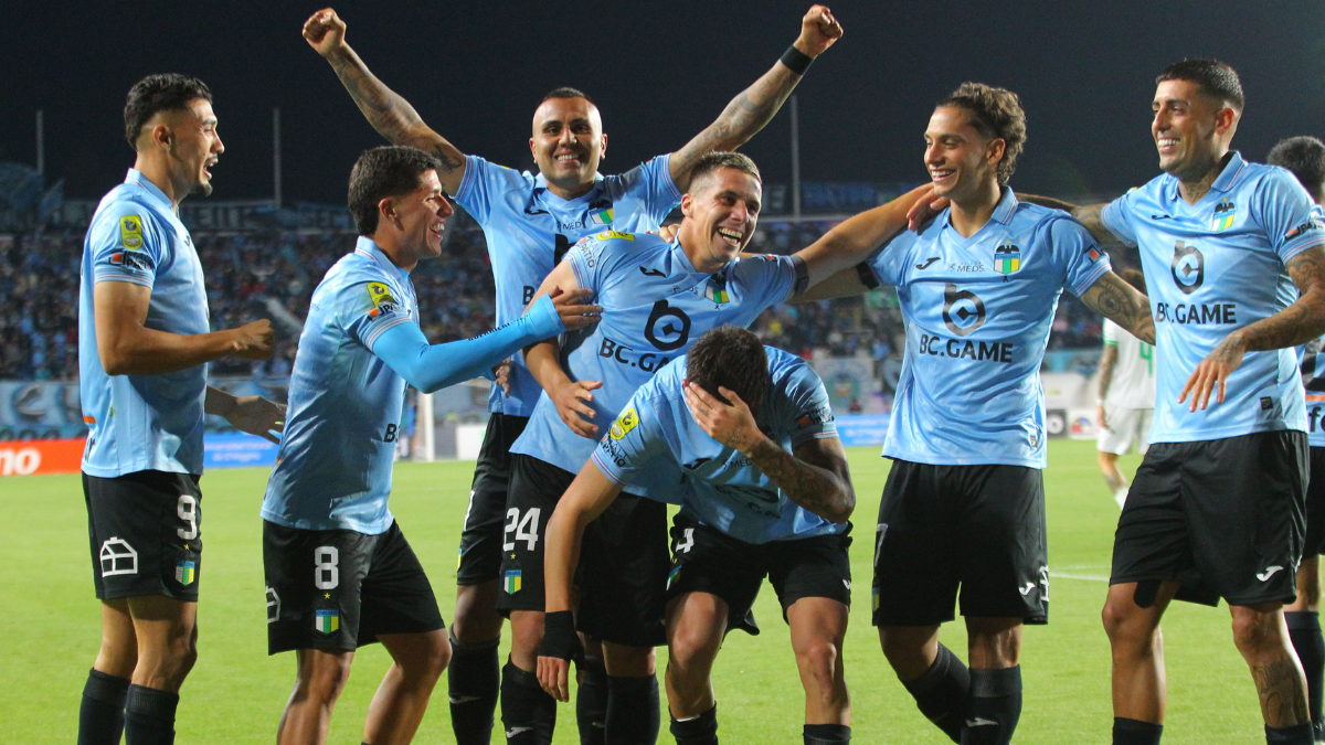 O'Higgins trepó en la tabla de la Liga tras victoria sobre Audax Italiano en Rancagua