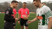 [VIDEO] Sorteo de capitanes en un partido europeo fue con Huevos de Pascua