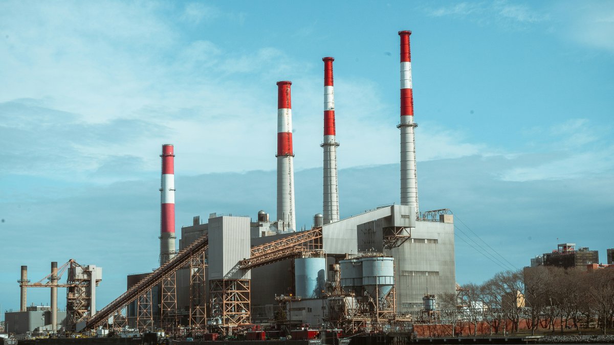 Energía que Conecta: Cómo el sector eléctrico enfrenta las contingencias climáticas