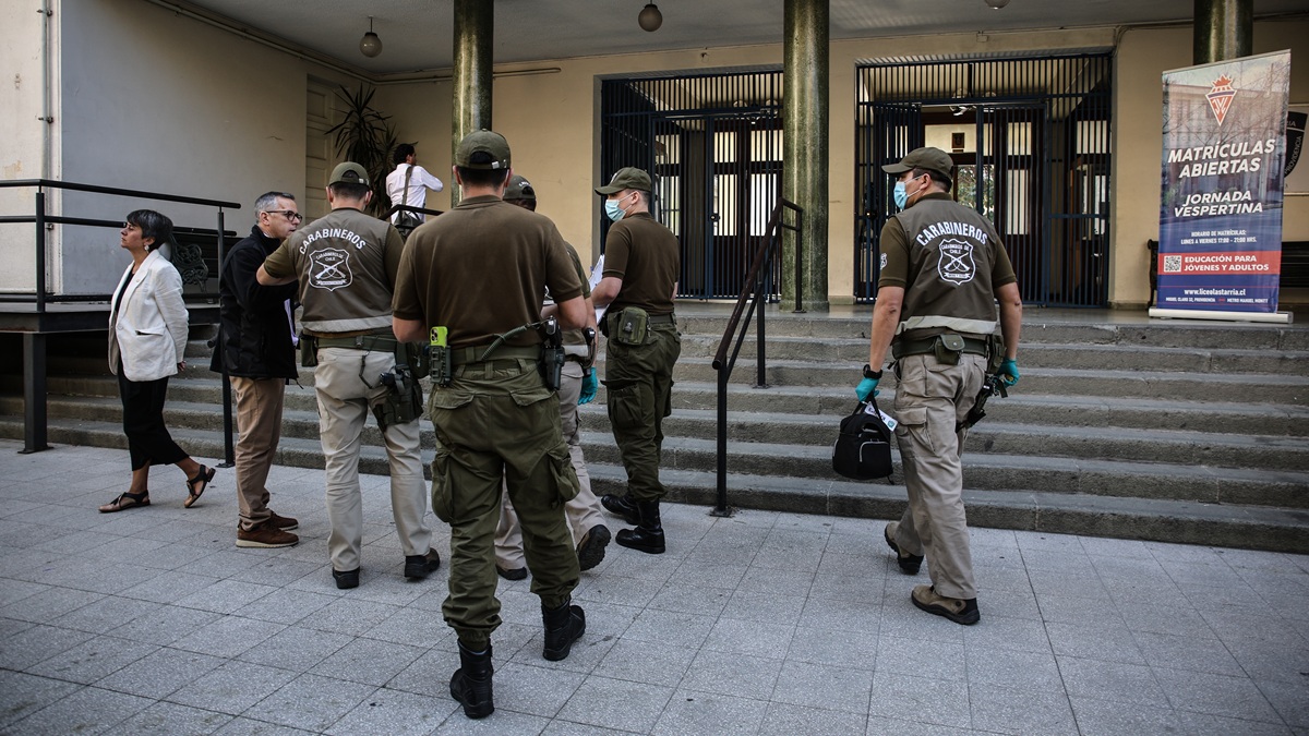Experto por violencia escolar: Hay un prejuicio del trabajo que hacen entre los padres y las escuelas