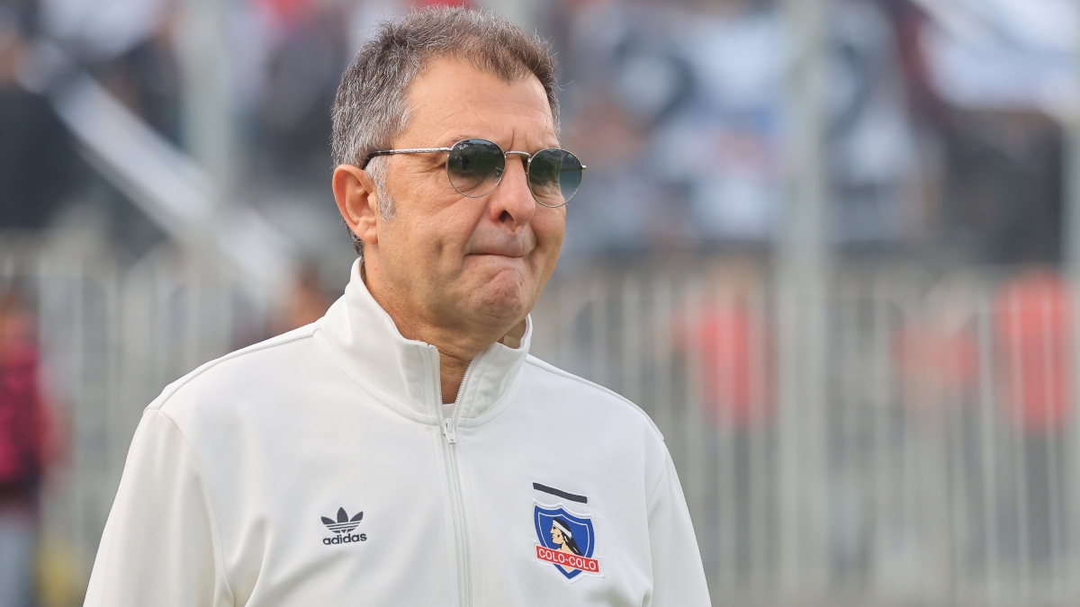 Aníbal Mosa y el presente de Colo Colo: "No hemos ganado nada, hay que seguir concentrados"