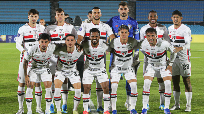 Gonzalo Tapia fue titular en la victoria de Sao Paulo ante Boston River en la Sudamericana