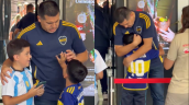 [VIDEO] De Román a Román: Niño tuvo emotivo encuentro con Riquelme en la visita de Boca a Chile
