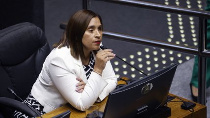 Senadora Campillai en "estado de alerta" ante posibles indultos y retrocesos del Gobierno