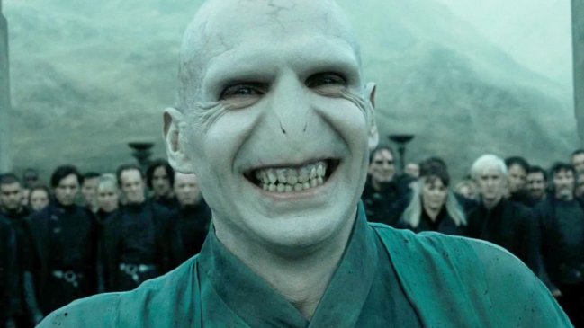 Ralph Fiennes descartó volver como Voldemort y recomendó a connotada actriz