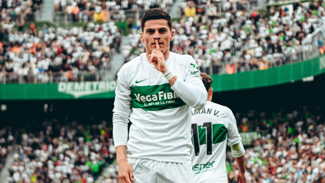 Lucas Cepeda ingresó como suplente y anotó para la victoria de Elche frente a Valencia