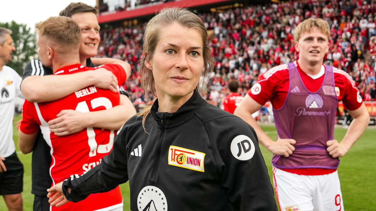 Marie-Louise Eta se convirtió en la primera entrenadora en la historia de la Bundesliga