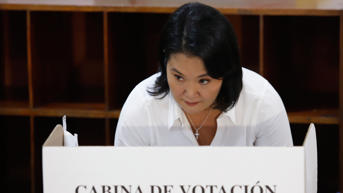 Keiko Fujimori lidera boca de urna en Perú y se encamina a su cuarto balotaje