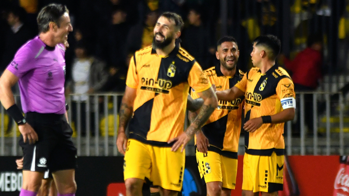 Coquimbo Unido buscará ante Universitario su primera victoria en la Copa Libertadores