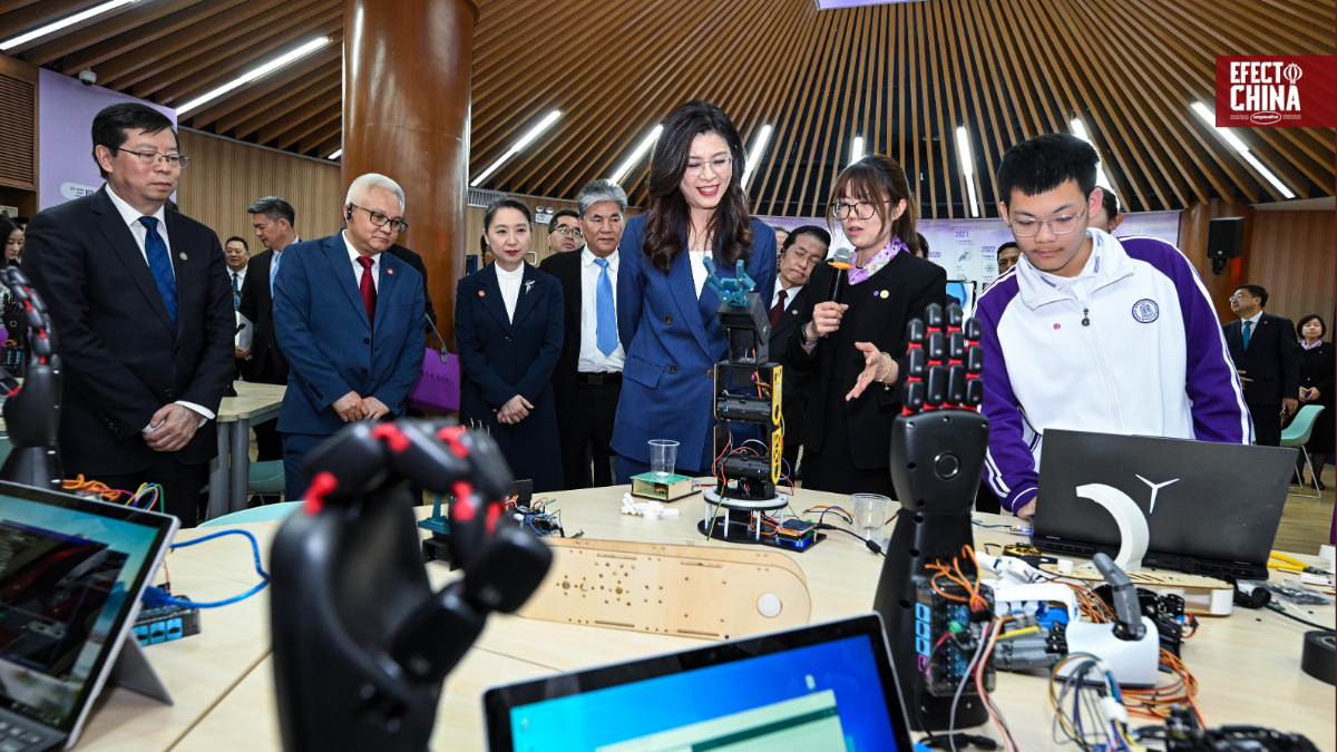 Líder opositora de Taiwán visitó el "Silicon Valley" chino