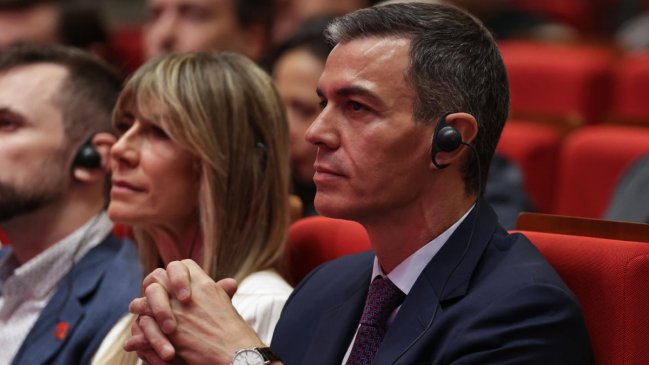 Esposa de Pedro Sánchez será procesada por cuatro delitos