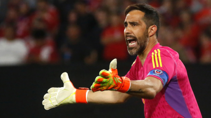 Las mejores atajadas de Claudio Bravo en su cumpleaños 43