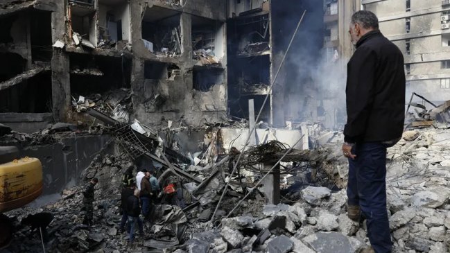 Al menos 35 muertos en ataques israelíes en Líbano en medio de negociaciones en Washington