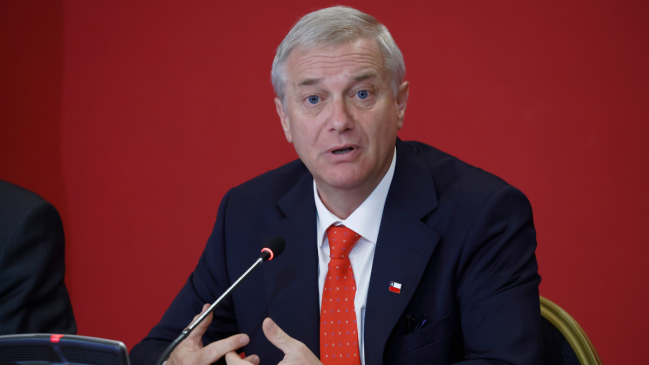 Ley miscelánea: Kast lideró primer cónclave de su mandato y busca alinear al oficialismo