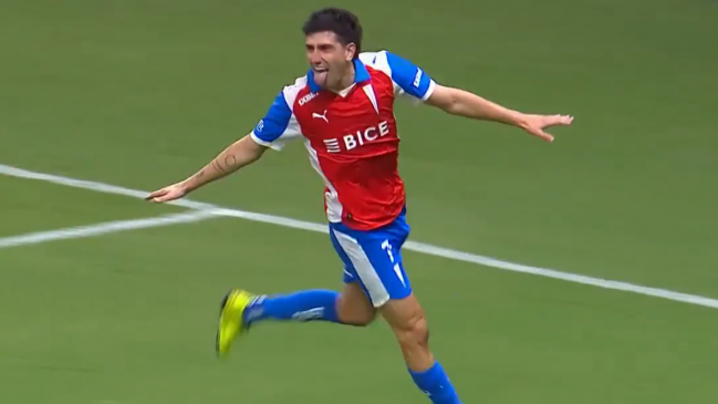 [VIDEO] Giani ganó por aire y abrió la cuenta para la UC en su visita a Cruzeiro