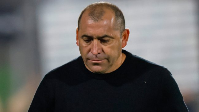 Cristian Muñoz descartó renunciar a Palestino: Seguimos trabajando y creyendo en el equipo