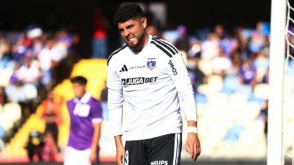   Maximiliano Romero salió golpeado de la práctica de Colo Colo 