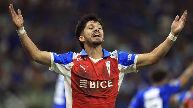 Universidad Católica se llevó un épico triunfo en su visita a Cruzeiro por la Copa Libertadores