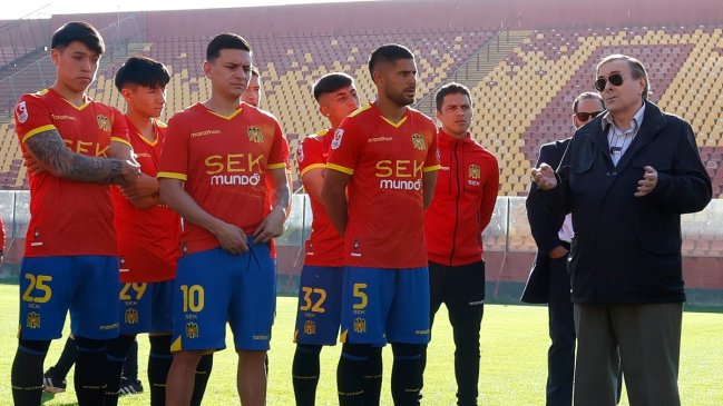 Jorge Segovia está en Chile para liderar una intensa agenda de trabajo en Unión Española