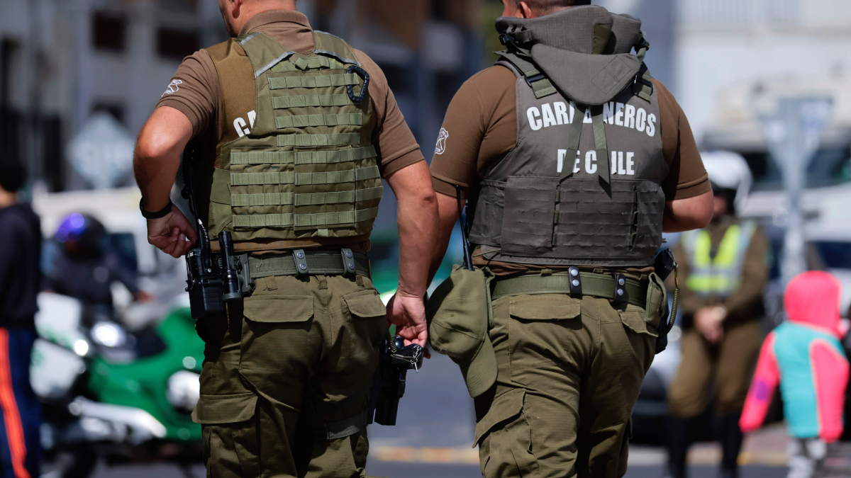 Carabineros recuperó 100 refrigeradores robados desde camión en Lo Espejo