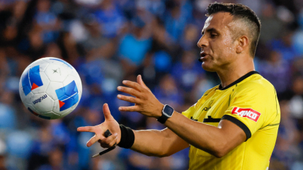   Publicaron audios del VAR en polémico penal cobrado por Píero Maza en la Libertadores 