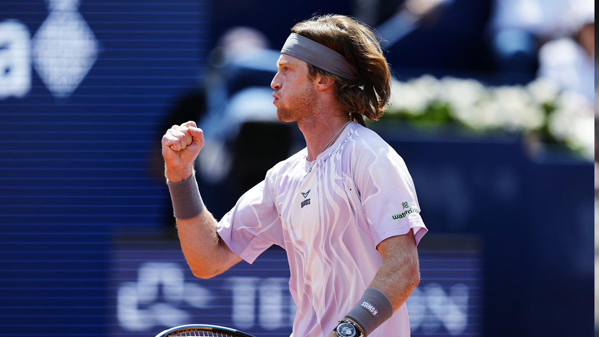 Andrey Rublev remontó ante Medjedovic y se instaló en la final del ATP de Barcelona