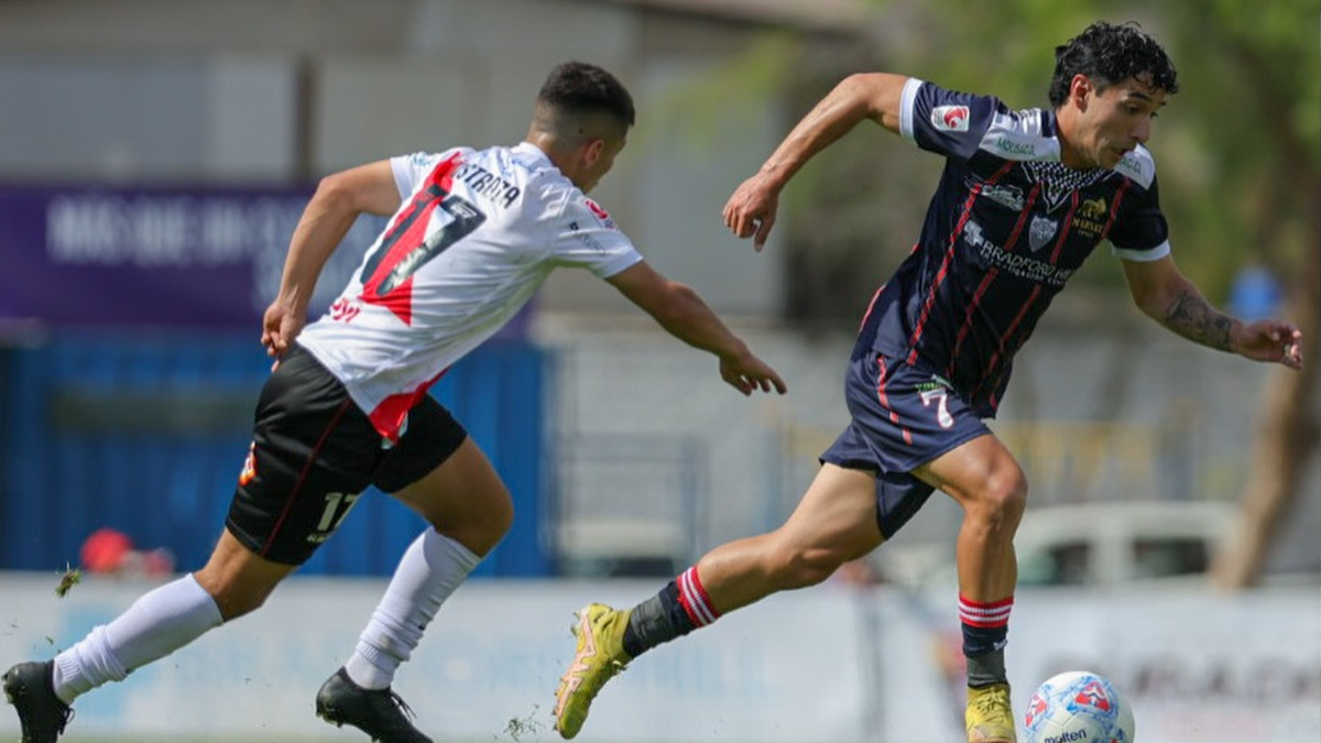 Ascenso: Curicó Unido frenó a Deportes Recoleta con un empate en los descuentos