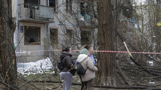 Sujeto perpetró tiroteo en calle y supermercado de Kiev: Al menos seis muertos y 15 heridos