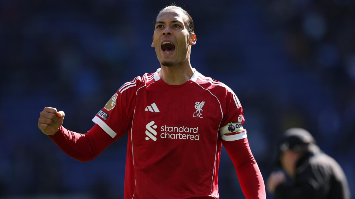 Van Dijk le dio una victoria agónica a Liverpool frente a Everton en el "Derby de Merseyside"