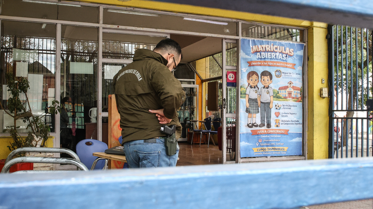"Escuelas Protegidas": Intenso debate en la Cámara obligó a postergar votación a este martes