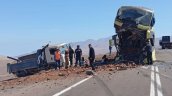 Tocopilla: Choque frontal entre bus y camión dejó dos muertos y 23 lesionados