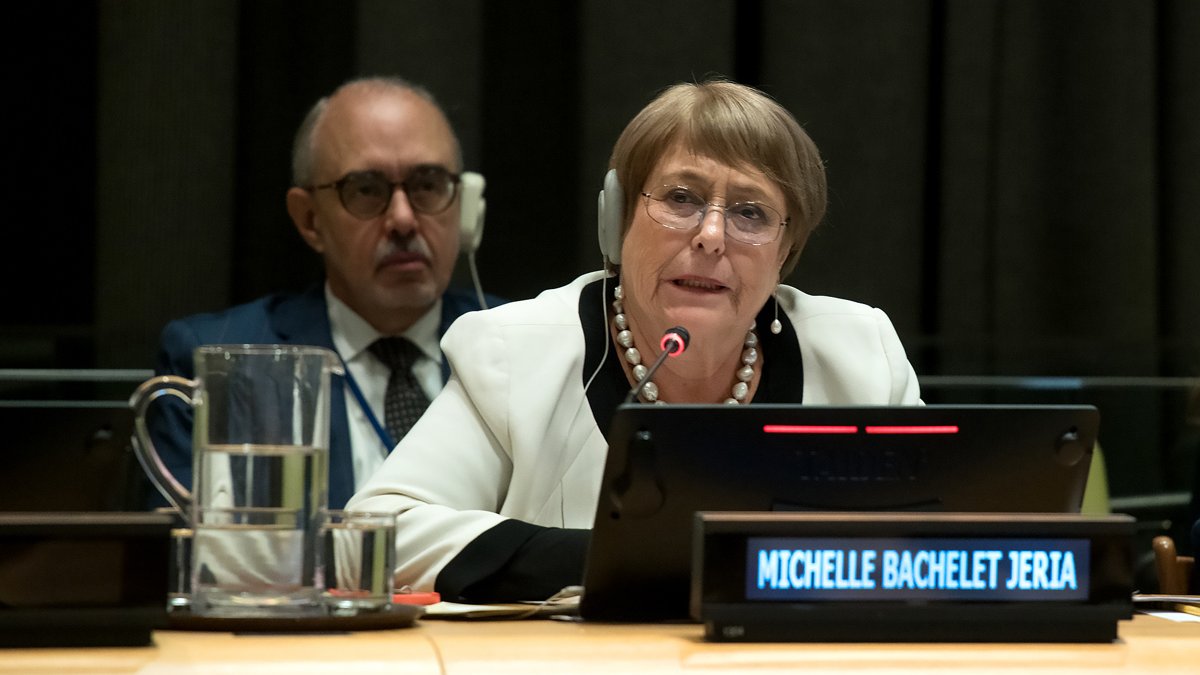 Bachelet ante posible veto de EE.UU. por defender aborto: "Siempre estaré con las mujeres"