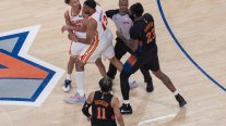 Los Knicks colapsaron en los últimos minutos y quedaron igualados ante los Hawks